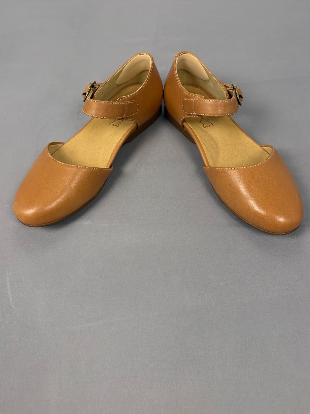 Dansko Leather Mary Jane Flats Cognac Tan Buckle Strap Comfort Shoes Size 37